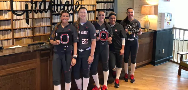 Softball Buckeyes Receive Degrees
