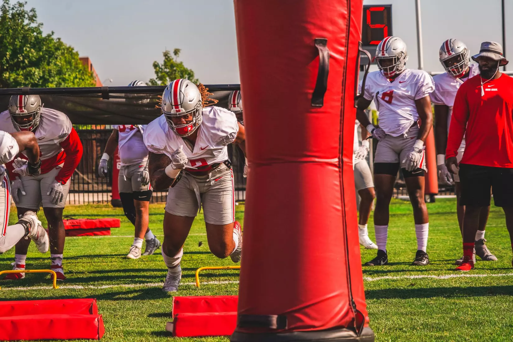 There’s Strength in Numbers Along the Defensive Line