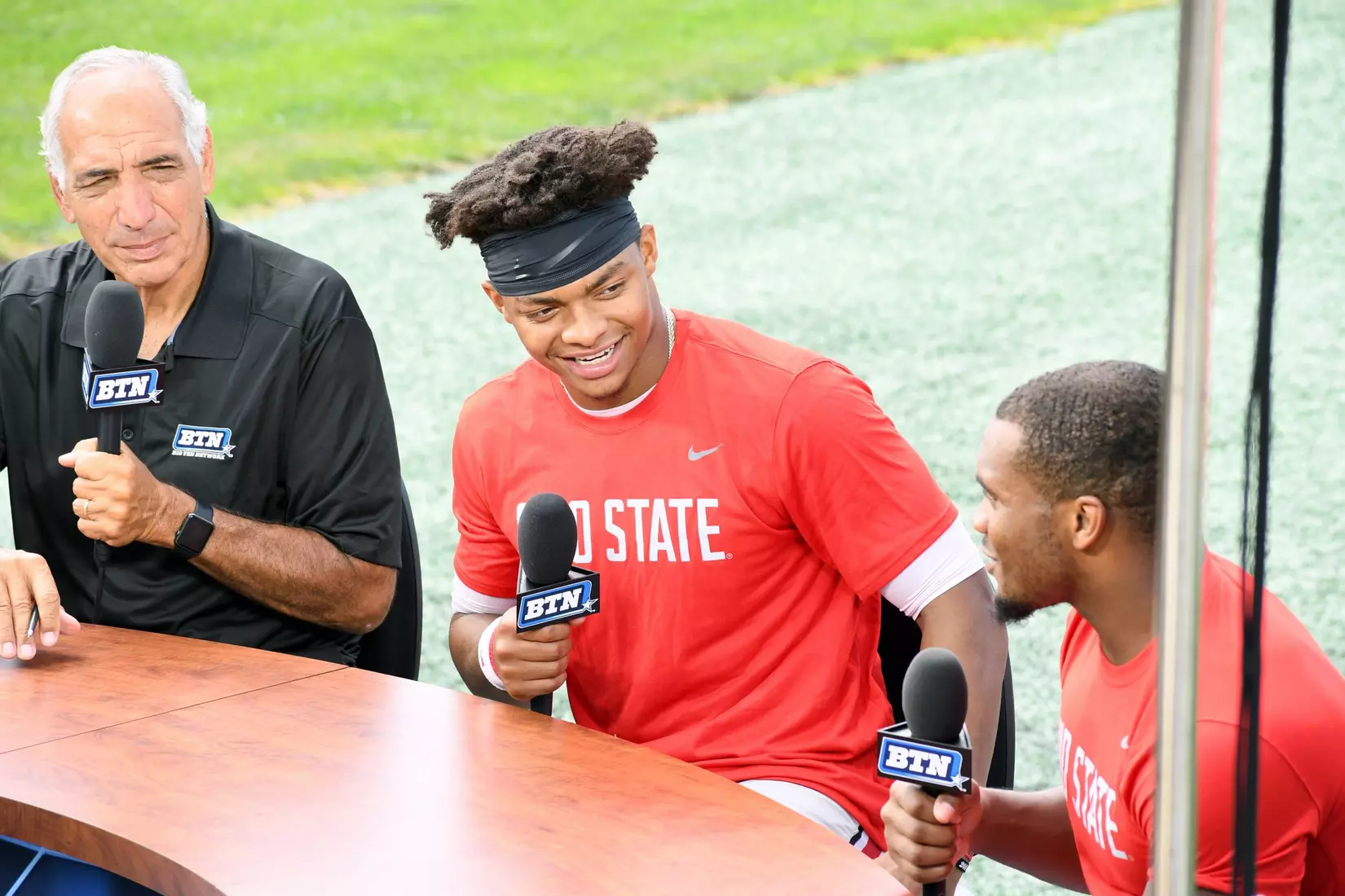 Ohio State welcomes the Big Ten Network fall tour to practice
