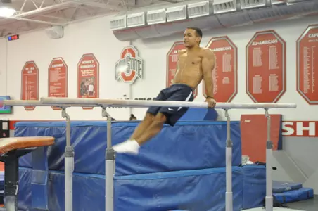 Sharipov brings in National Competitor to Train