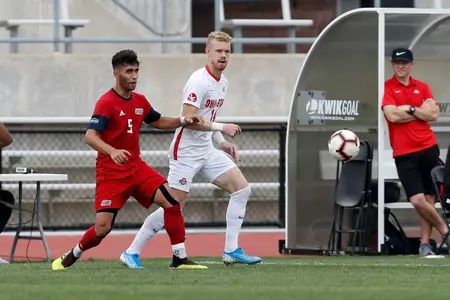 Mountaineers Prevail 4-1 Over Buckeyes