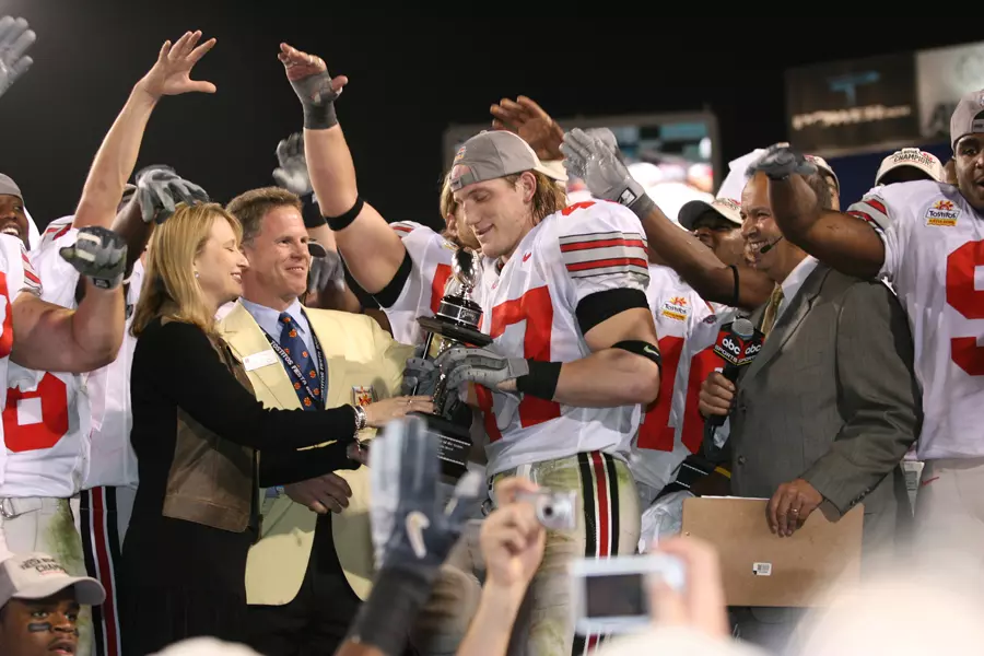 AJ Hawk – Hall of Fame Weekend