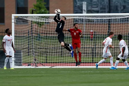 Etling Scores Twice, Siegfried Shuts Out Bulls