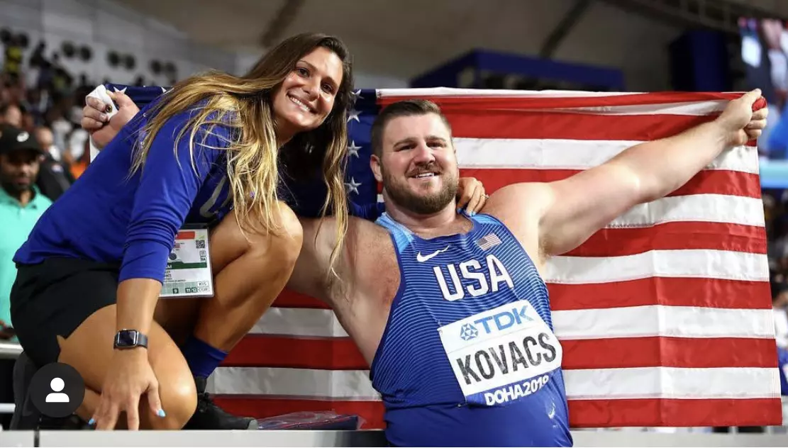 Ashley Kovacs Helps Husband to Gold