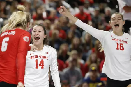 Buckeyes Handle Scarlet Knights in Straight Sets