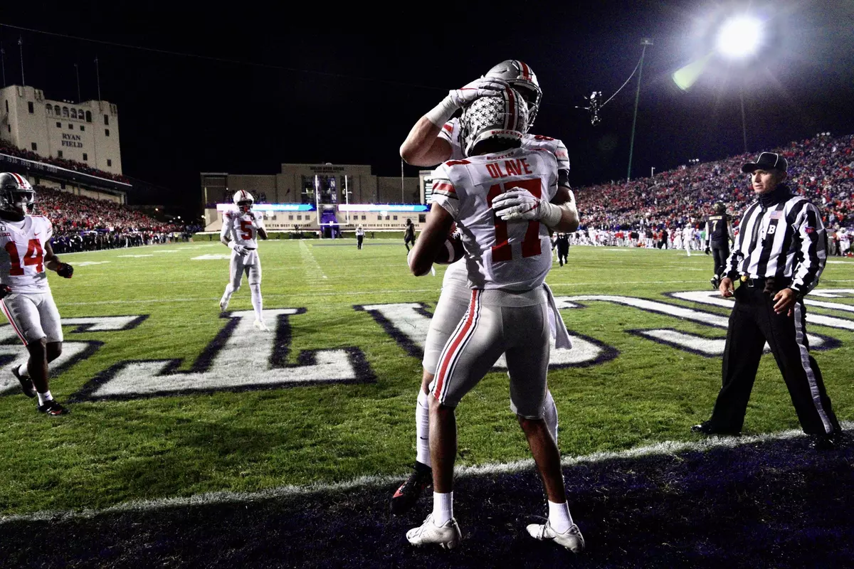 ?? Buckeyes Go Wild on Northwestern