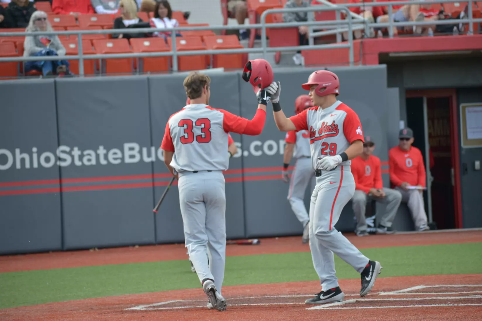 Gray Bounces Back with 6-0 Win over Scarlet in Game 2