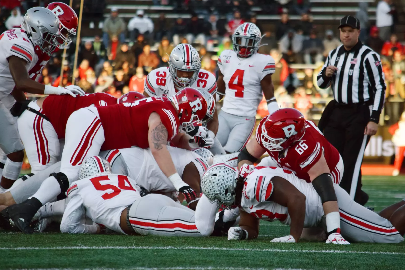 Buckeyes roll to win No. 10 at Rutgers