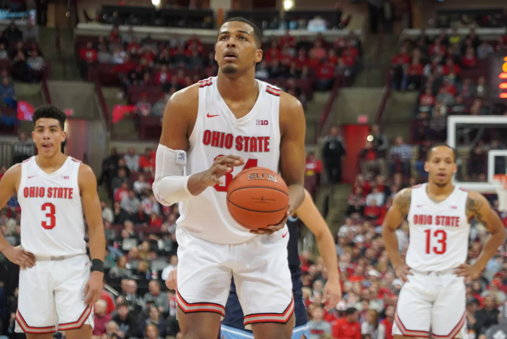 No. 16 Ohio State Runs Past No. 10 Villanova, 76-51