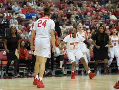 Buckeyes Stun No. 2 Louisville 67-60