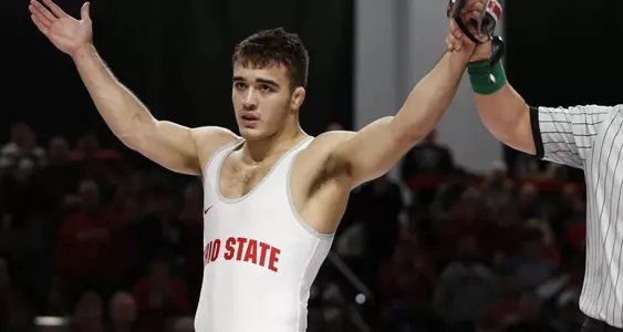 Ohio State Scores 28 Unanswered in Downing of Illinois