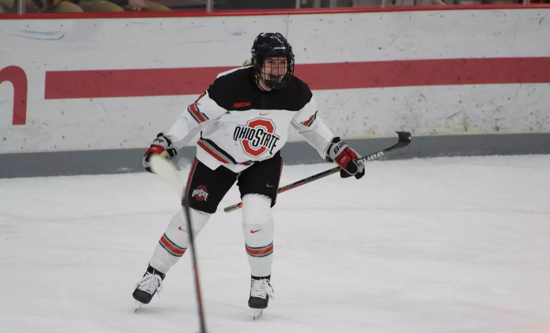 Madison Bizal Named WCHA Defenseman of the Month