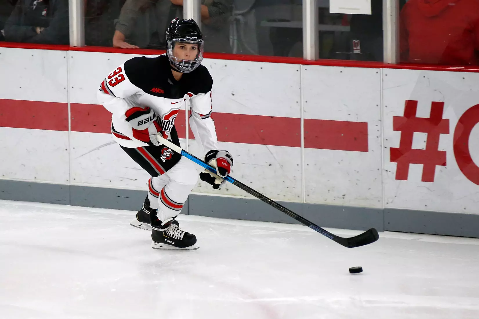 Maltais and Dunne Selected as WCHA Players of the Week