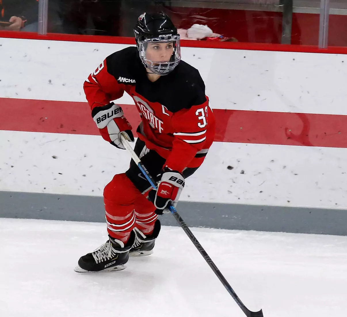 Dunne and Maltais Earn WCHA Player of the Month Honors