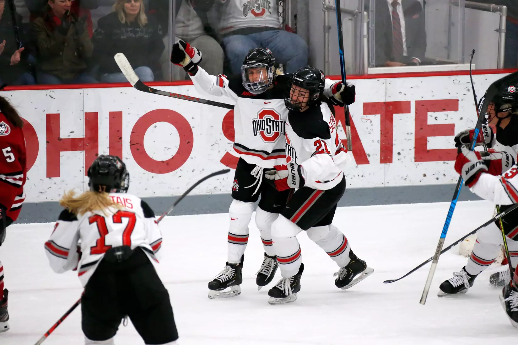 Riemenschneider Scores First Career Goal in Senior Day Win