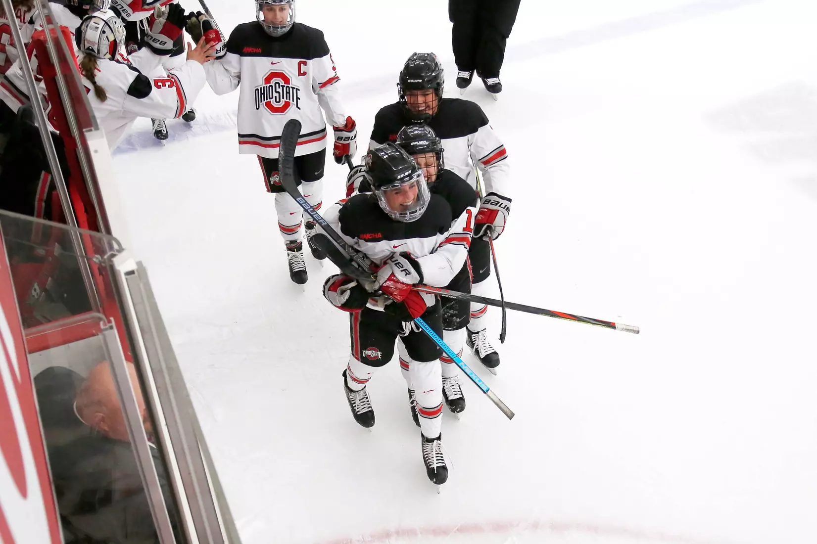 Riemenschneider Scores First Career Goal in Senior Day Win