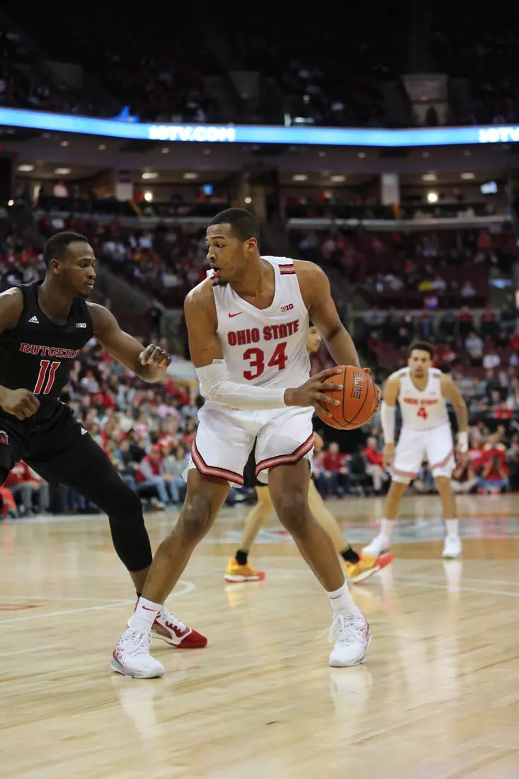 Buckeyes Hang on for 72-66 Win over Rutgers