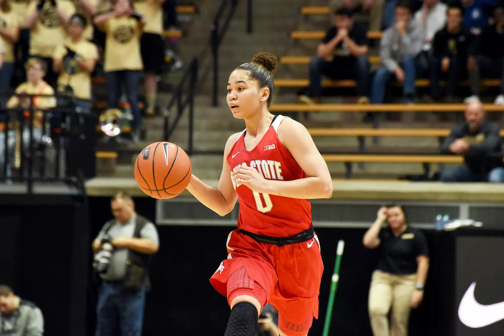 Buckeyes Blast Boilermakers 77-56