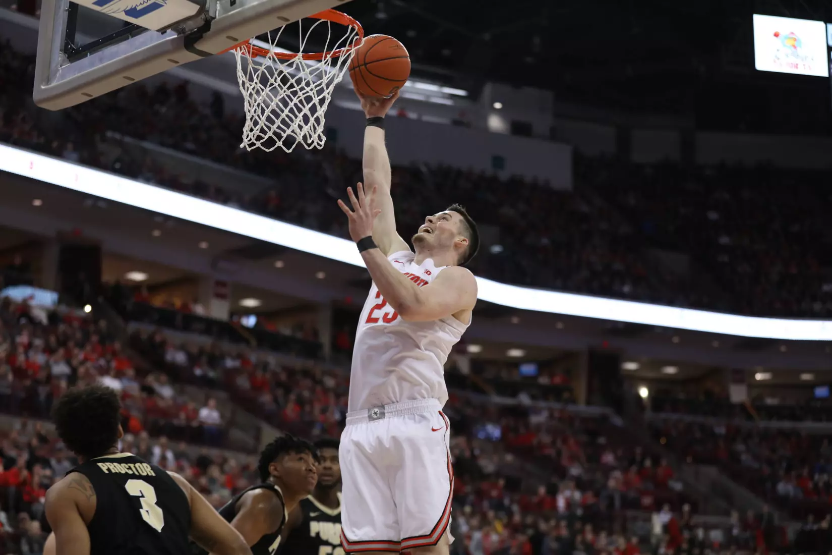 Ohio State Rolls to 68-52 Victory over Purdue