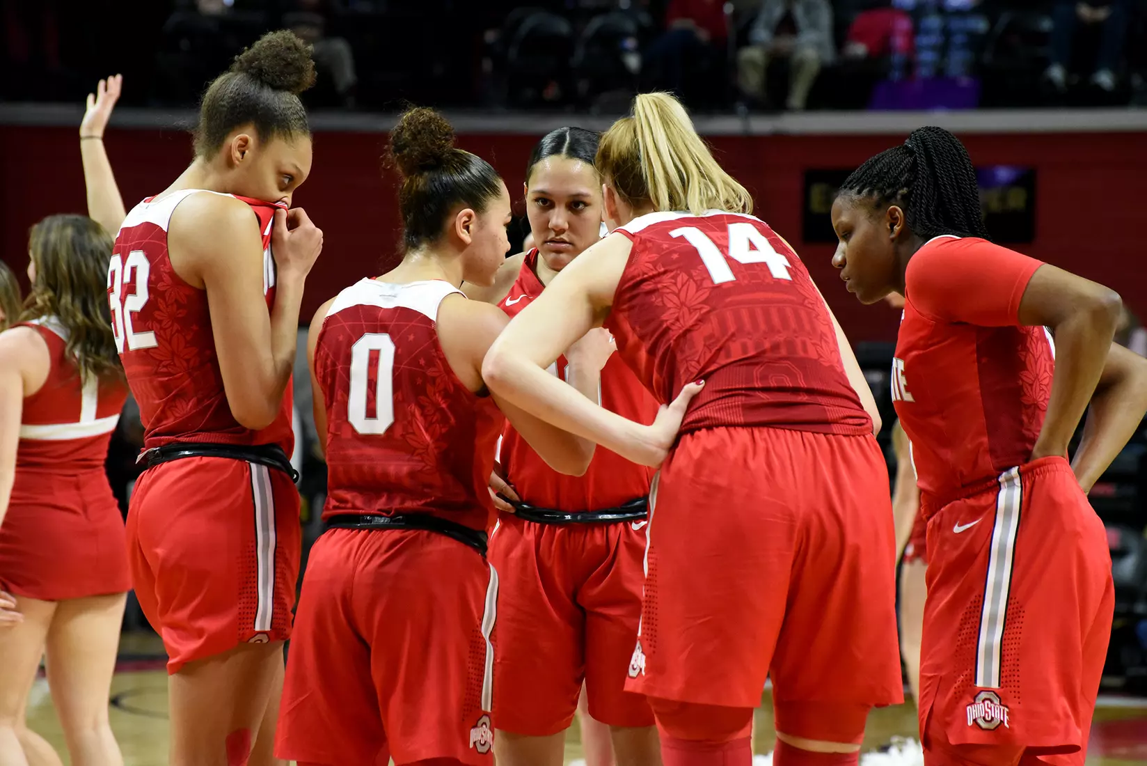 Buckeyes Fall Late at Rutgers 59-57