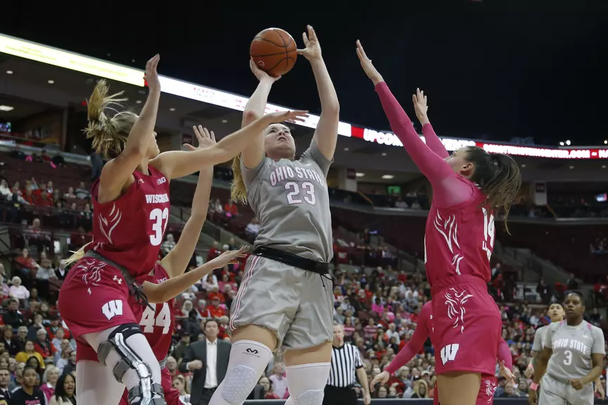 Bell Scores 20 as Buckeyes Run Past Badgers 82-74