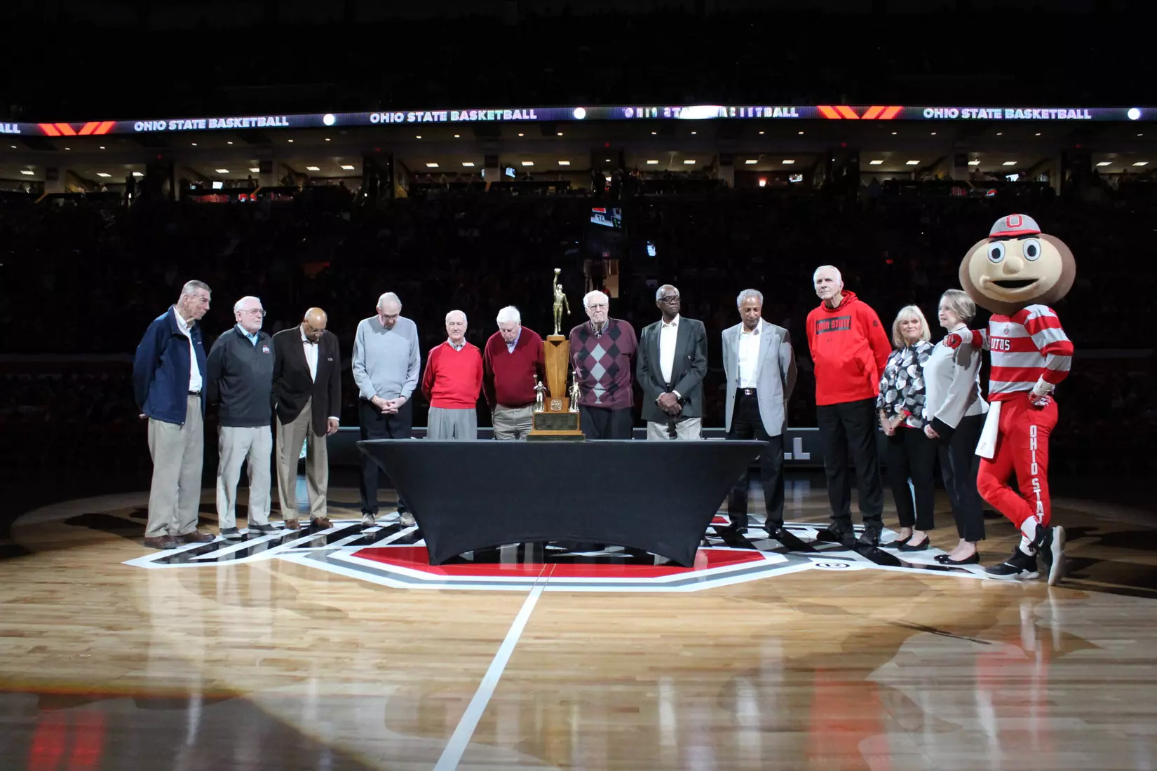 Strong Second Half Lifts No. 19 Ohio State over No. 23 Illinois, 71-63, on Senior Night