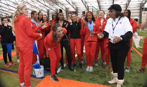 Track & Field Teams Open at Simmons-Harvey Invitational