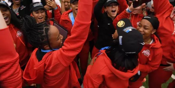 Dennis and Battle Earn Big Ten Honors