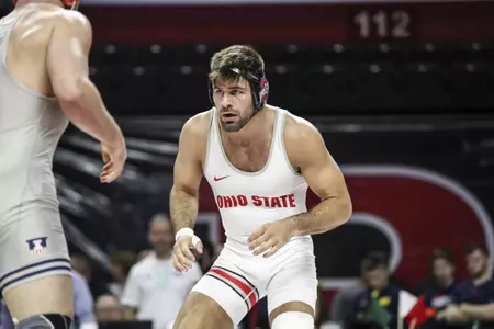 Buckeyes Split a Pair at Season-Opening Tri-Meet in Illinois