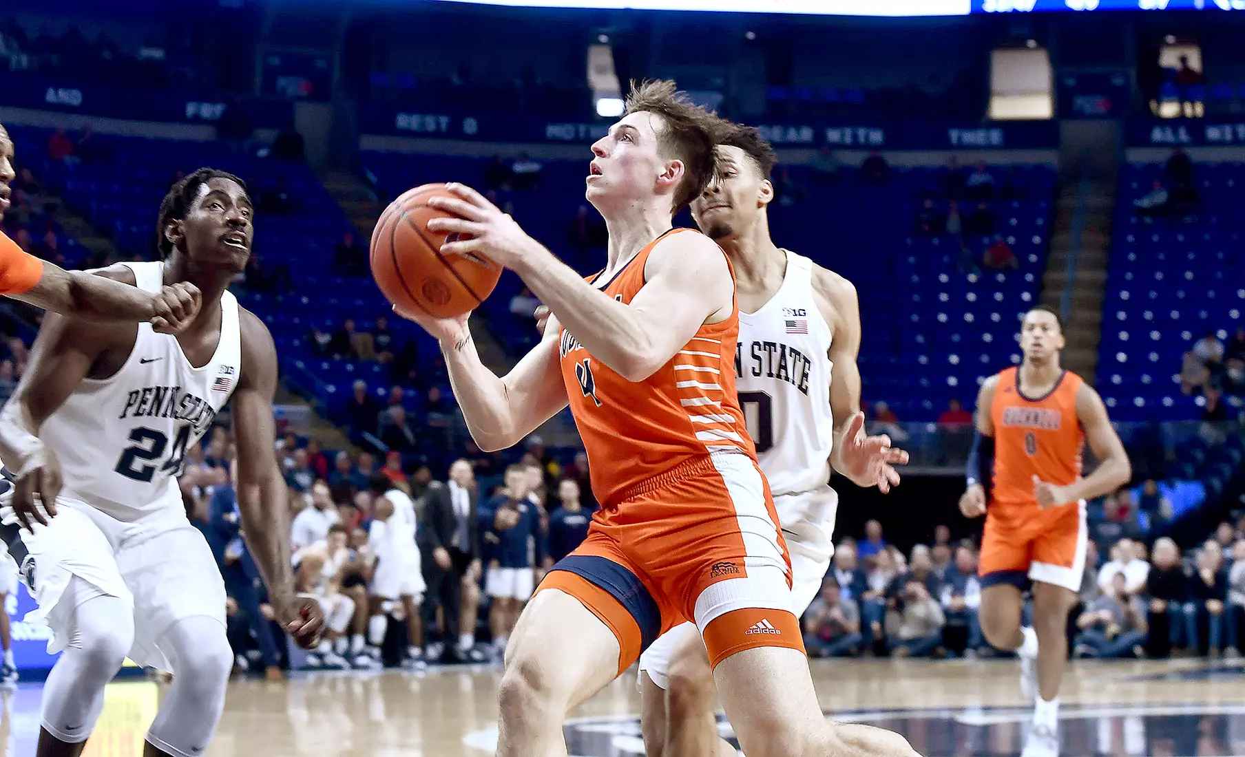 Holtmann Adds Transfers Porter, Sotos