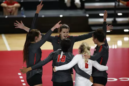Sixteen Buckeyes Named OSU Scholar-Athletes