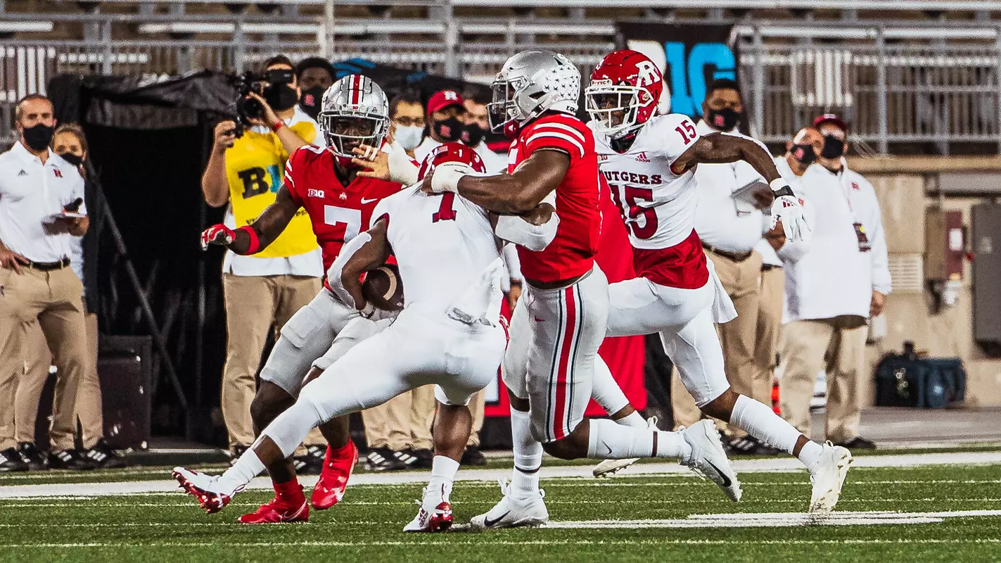 Ohio State outlasts Rutgers, 49-27