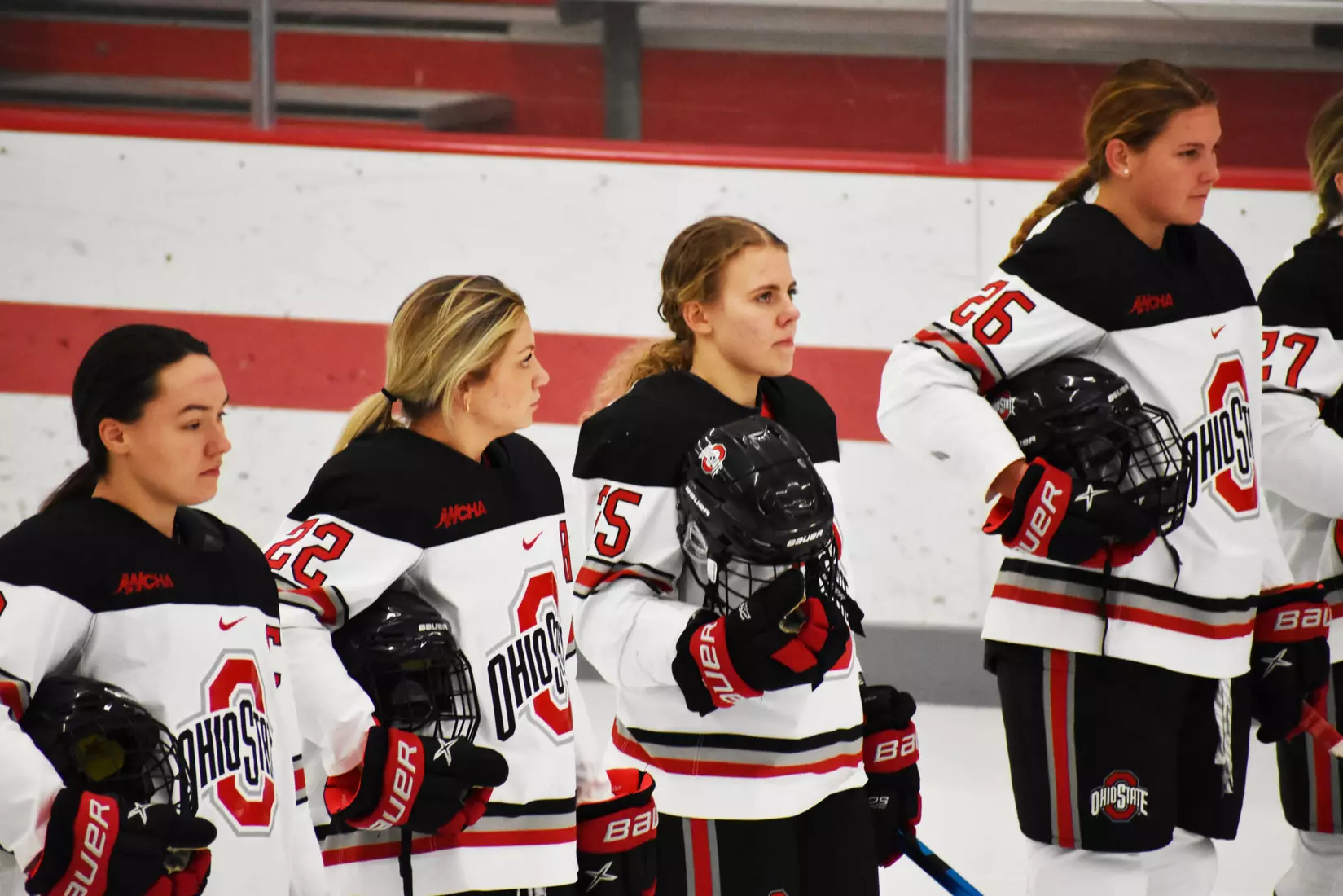 No. 2 Minnesota Tops No. 3 Ohio State, 7-4