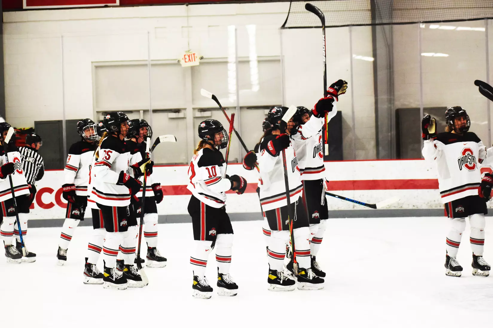 No. 3 Ohio State Defeats No. 2 Minnesota, 3-1