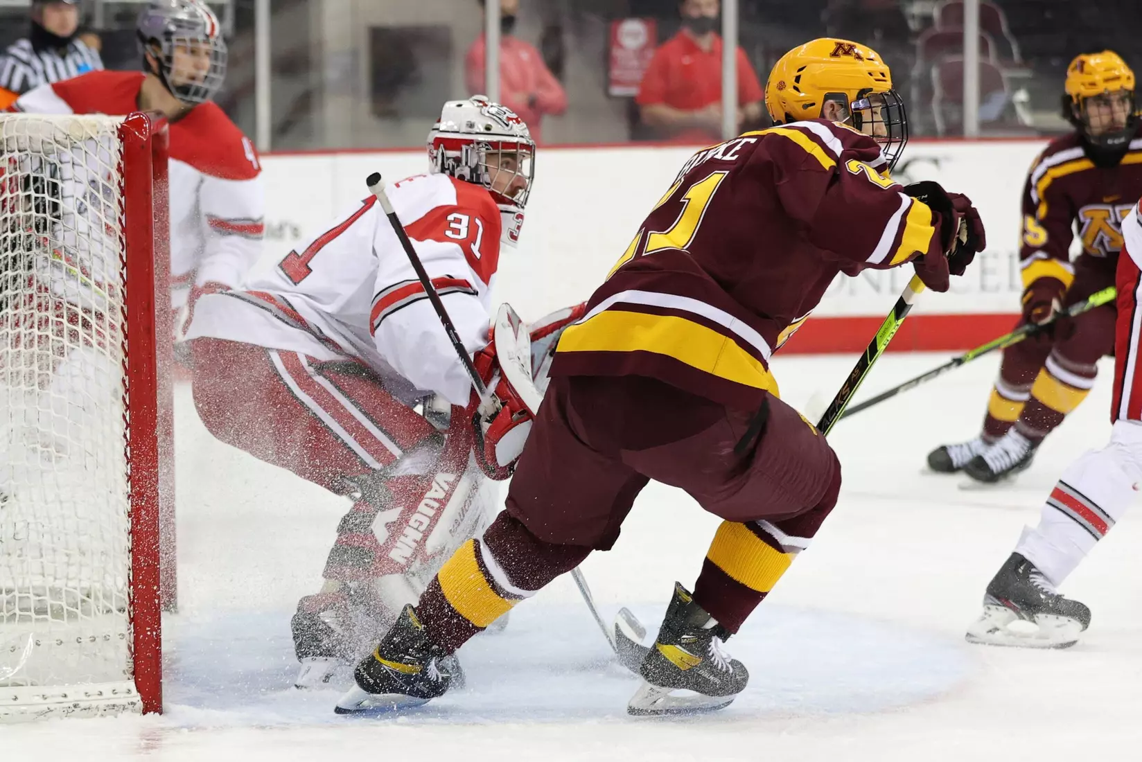 Buckeyes Fall to No. 4 Minnesota, 5-1