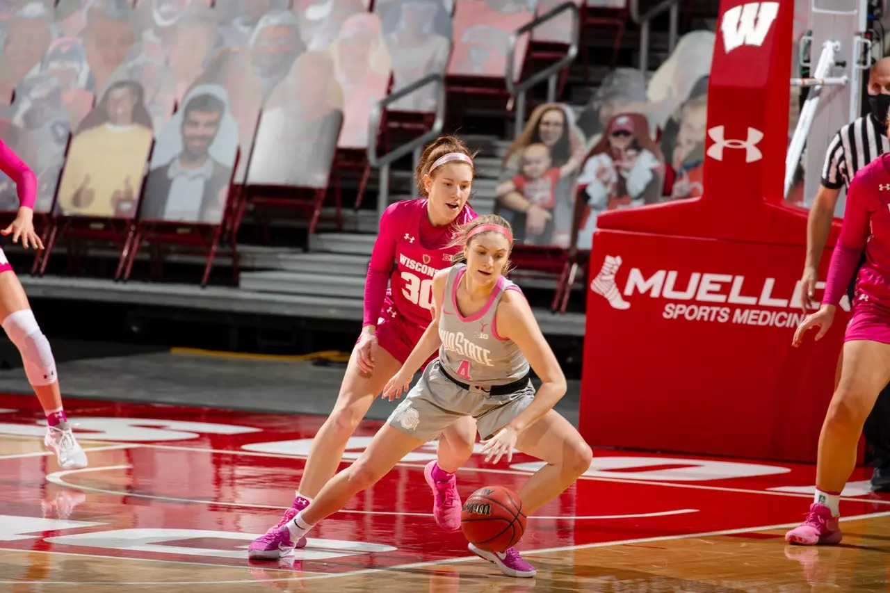 Buckeyes Fall to Wisconsin 75-70
