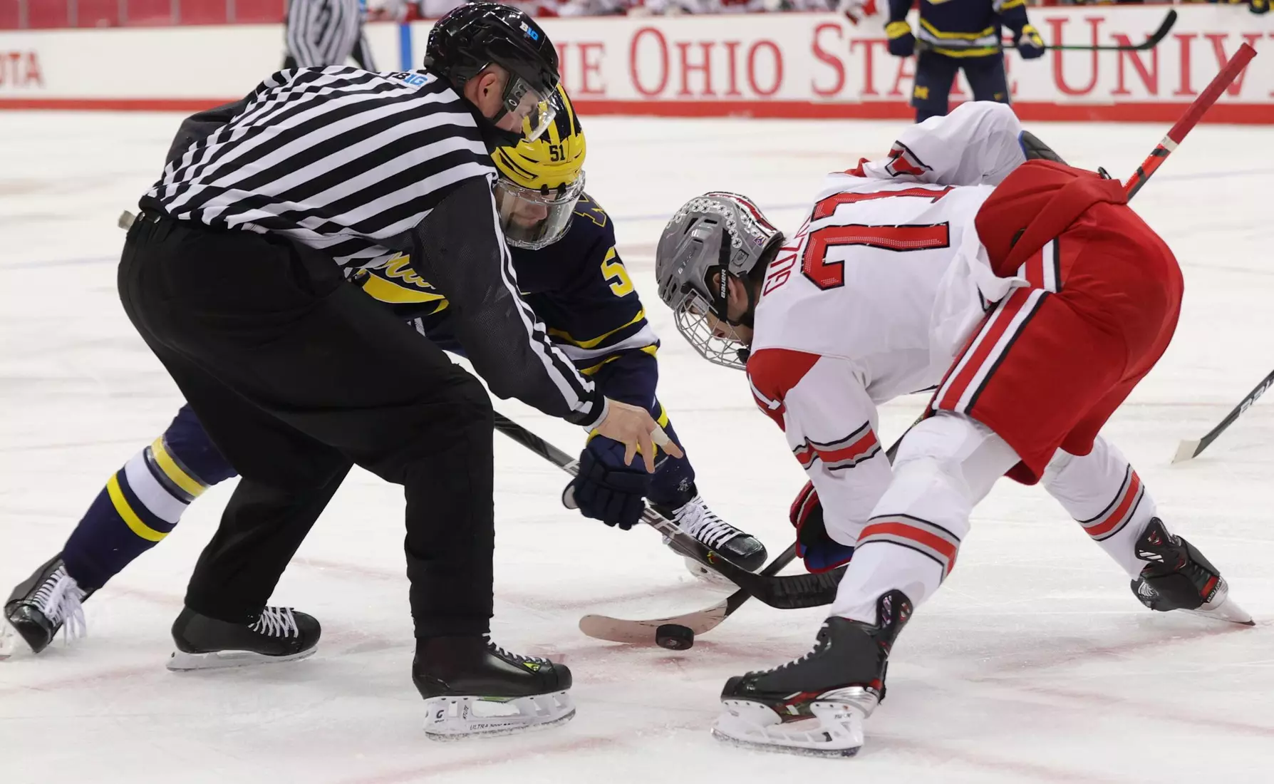 Buckeyes Prevail over No. 7/6 Michigan, 3-2