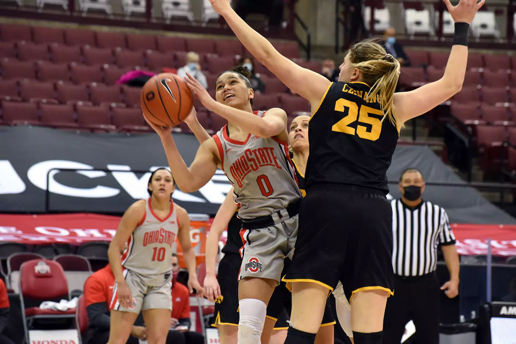 Buckeyes Sweep Season Series with Iowa