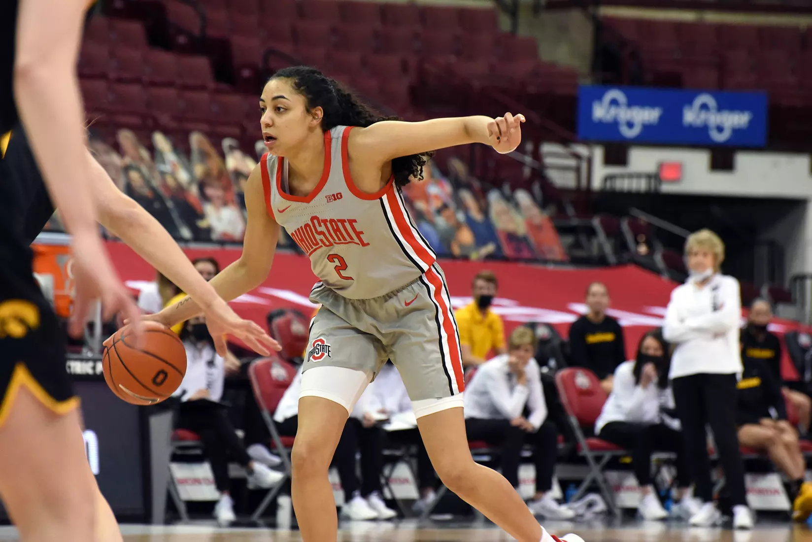 Buckeyes Sweep Season Series with Iowa