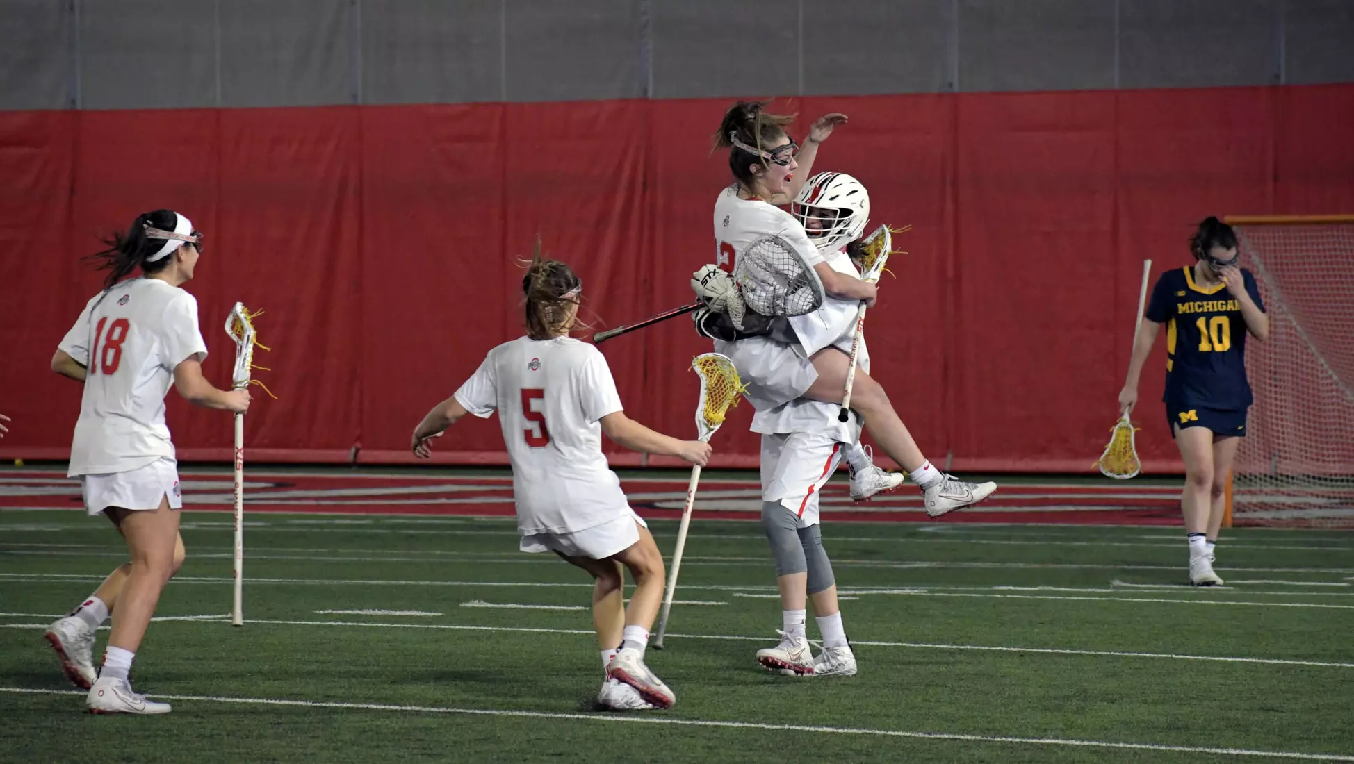 Buckeyes Top No. 9 Wolverines, 15-12