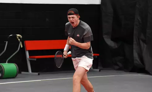 Buckeyes Take Down No. 6 Illinois 4-1