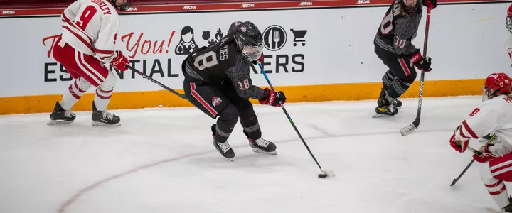 Wisconsin Edges Ohio State in WCHA Title Game, 3-2