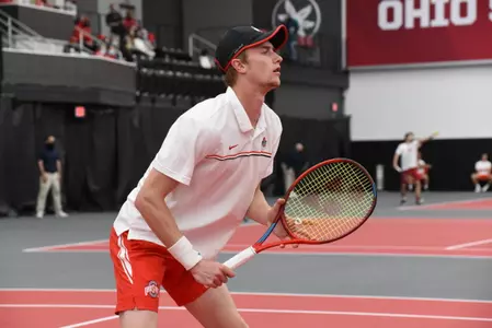 Buckeyes Win Fourth in a Row, Beat Iowa 6-1