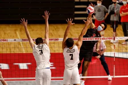 Buckeyes Earn 3-0 Win over Hawks