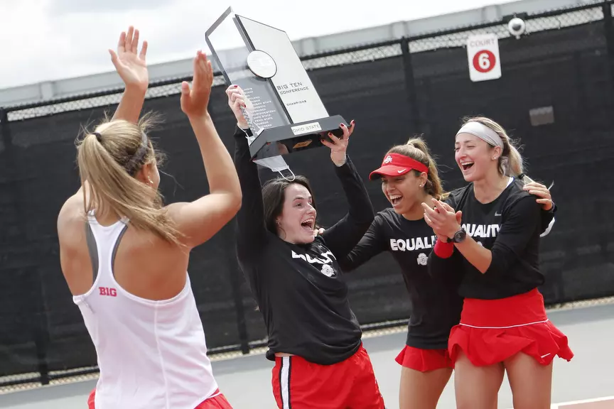 B1G Champs! No. 10 Ohio State Defeats PSU to Clinch Title