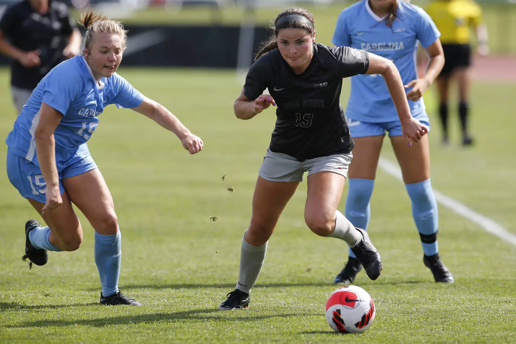 Strong Effort Falls Short in 2-0 Setback to #2 UNC
