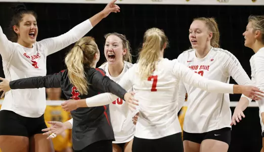 No. 4 Ohio State Dominates Virginia to Improve to 8-0