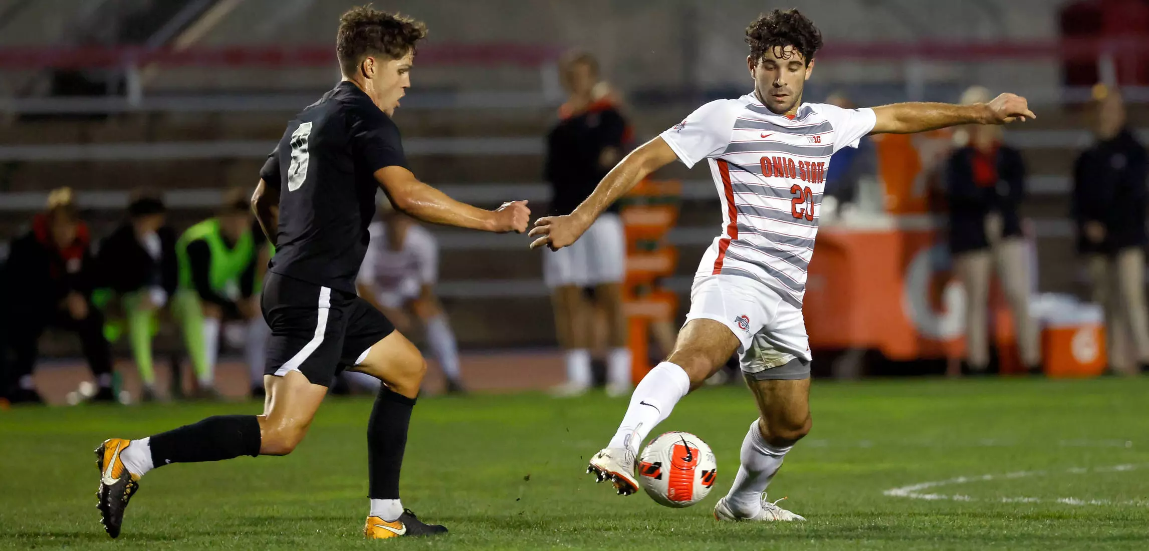 Ohio State Scores Twice in Final 45 to Down Vikings