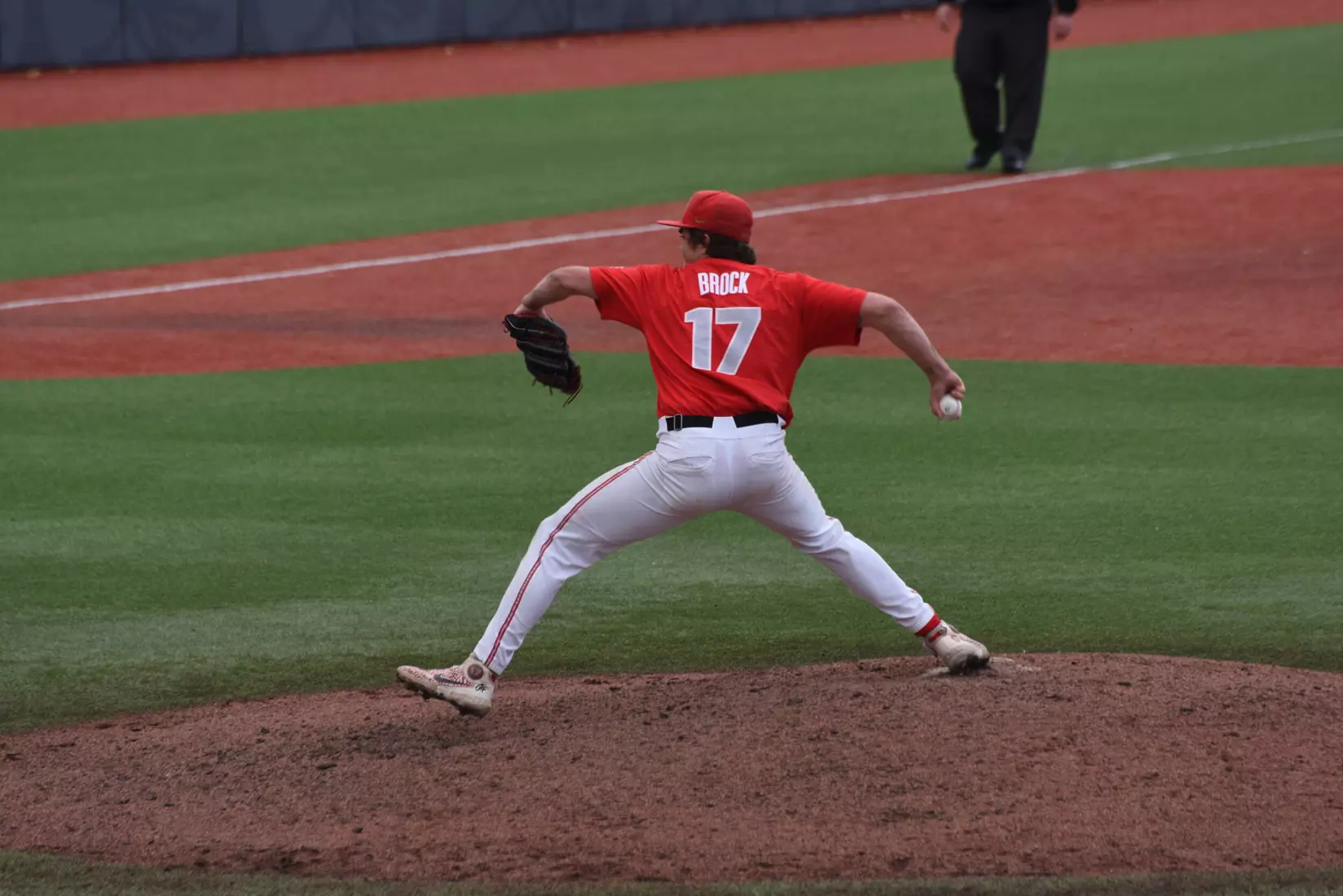 Gray Staves Off Scarlet, Wins 7-6 And Takes Series