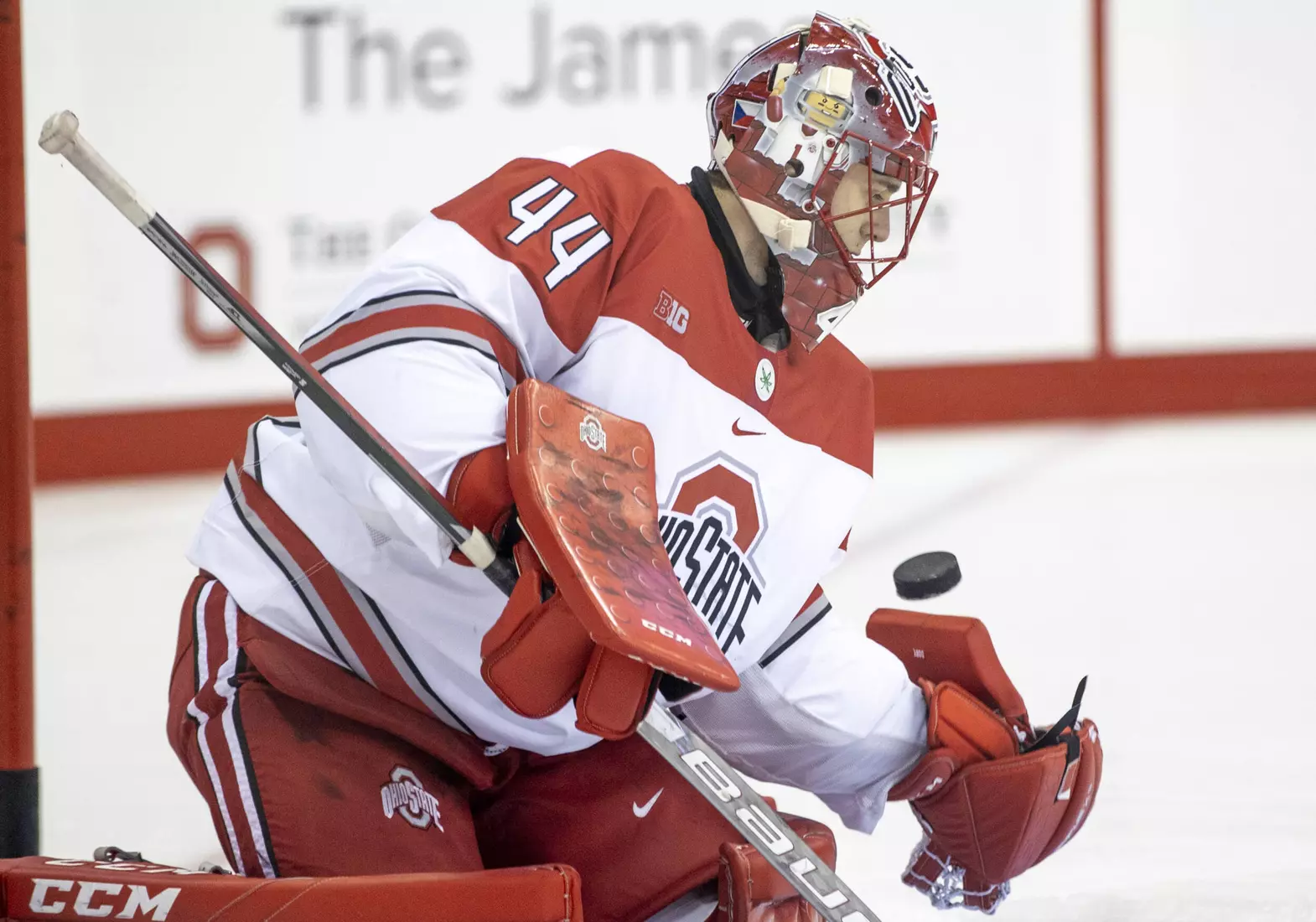 Ohio State Drops B1G Opener to MSU, 2-1